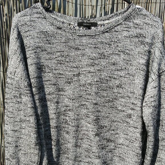 Forever 21 Sweater with Crocheted Lace Overlay - M - Picture 2 of 11